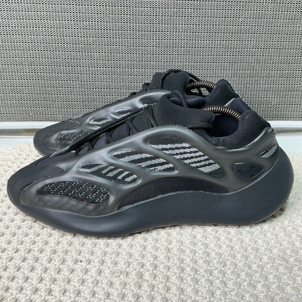 Adidas Yeezy 700 V3 Alvah Black 12 H67799